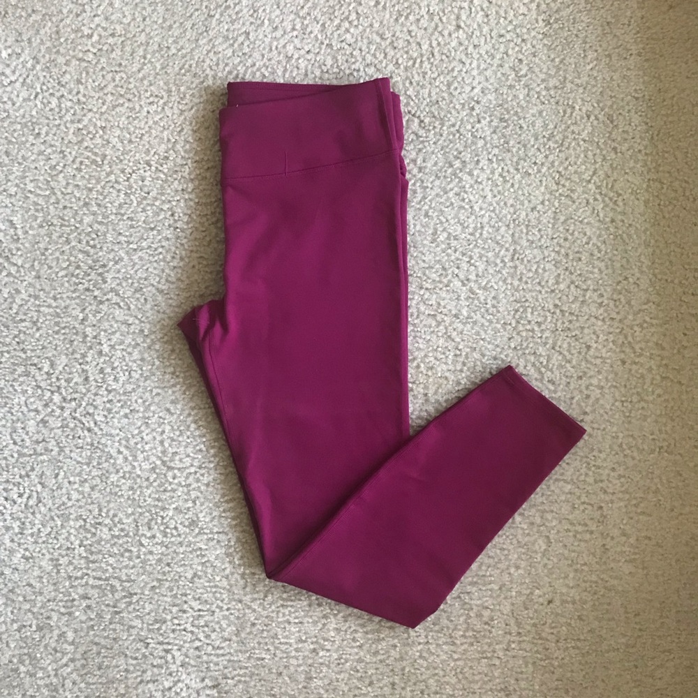 NWOT FABLETICS High-Waisted Legging